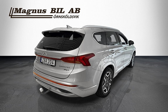 Hyundai Santa Fe 4 of 5