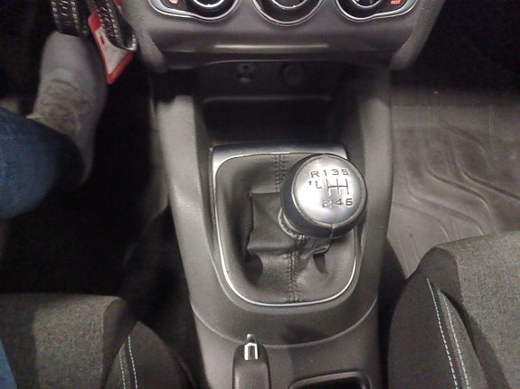 Citroen C4 13 of 14