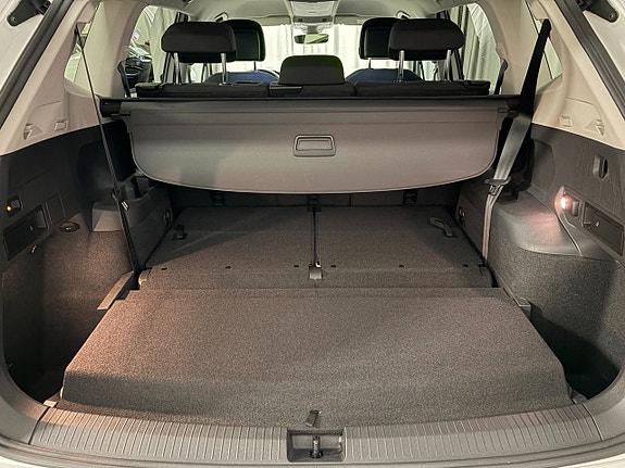 Volkswagen Tiguan Allspace 7 of 22