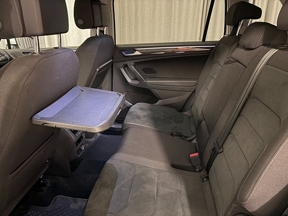 Volkswagen Tiguan Allspace 10 of 22