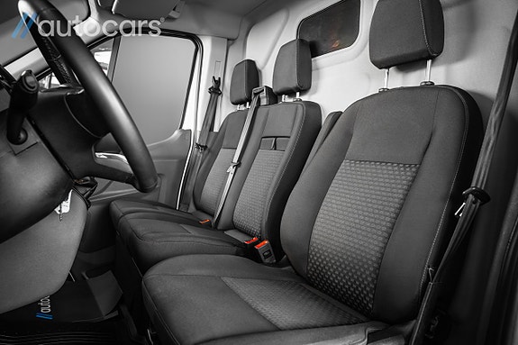 Ford Transit 30 of 30