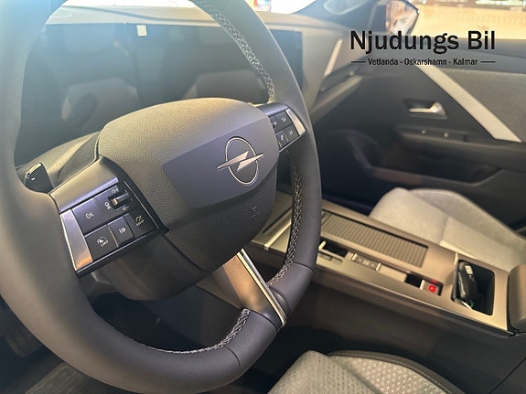 Opel Astra 9 of 9