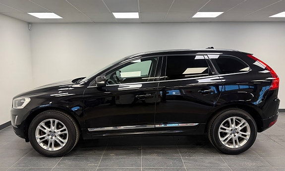 Volvo XC60 4 of 5