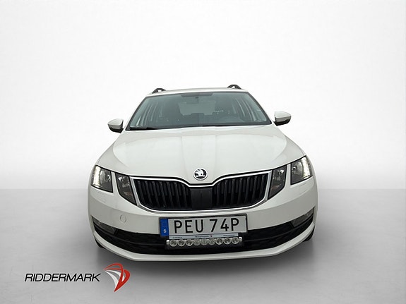 Skoda Octavia 3 of 5