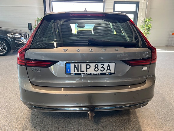 Volvo V90 4 of 5