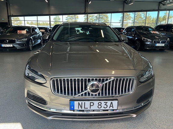 Volvo V90 9 of 22