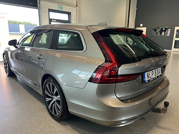 Volvo V90 6 of 22