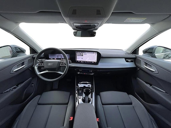 Audi Q3 9 of 18