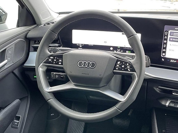 Audi Q3 13 of 18
