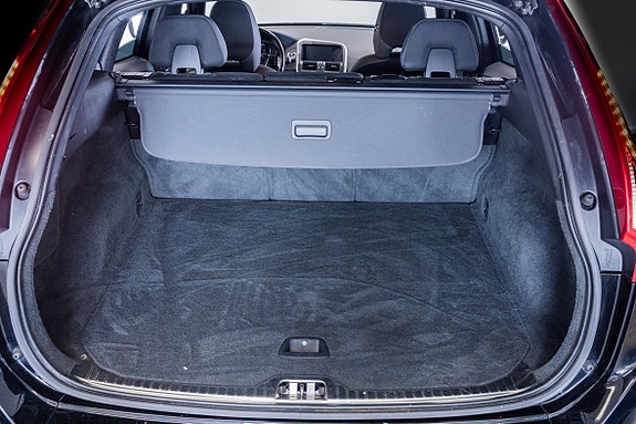 Volvo XC60 25 of 25