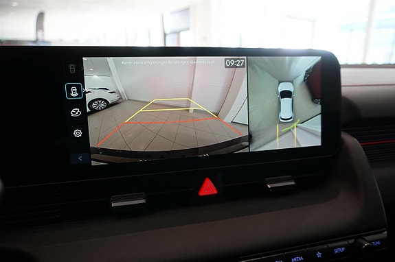 Hyundai Ioniq 5 8 of 12
