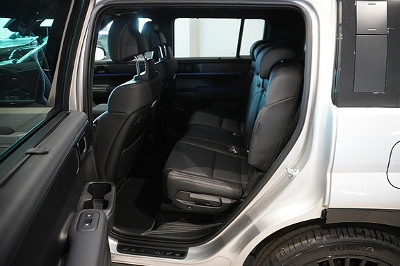 Hyundai Santa Fe 5 of 11
