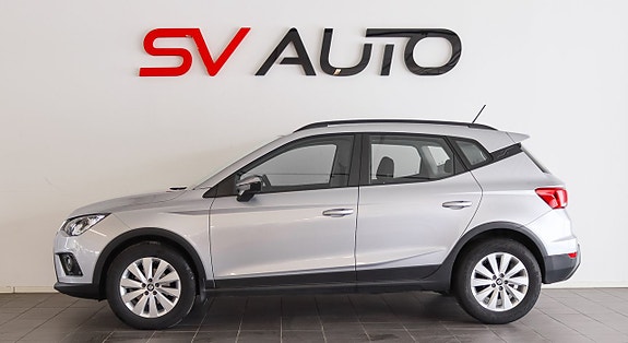 Seat Arona 2 of 5