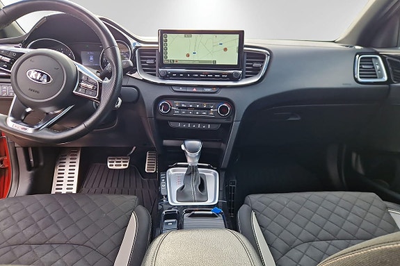 Kia Ceed 6 of 15