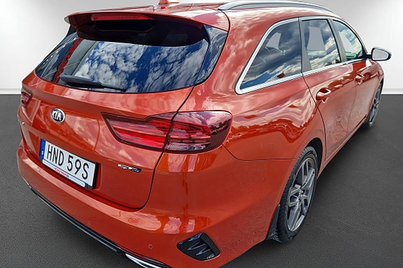 Kia Ceed 9 of 15