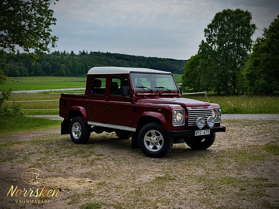 Land Rover Defender 110