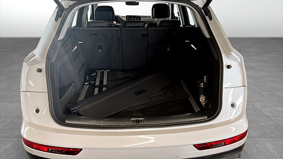 Audi Q5 12 of 17