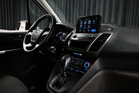 Ford Transit Connect 27 of 28