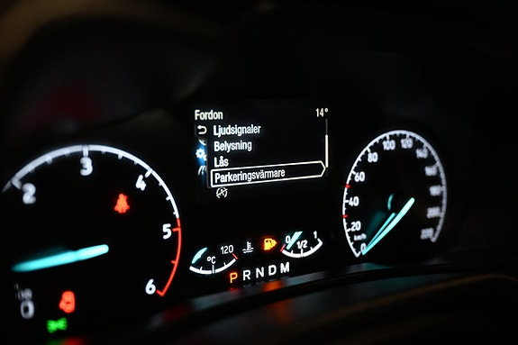Ford Transit Connect 25 of 28