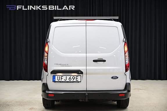 Ford Transit Connect 12 of 28