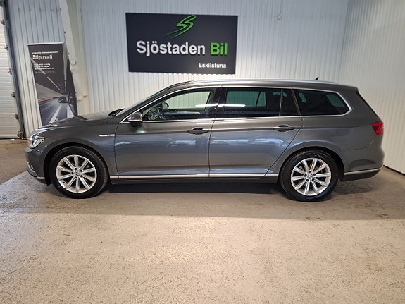 Volkswagen Passat 6 of 15