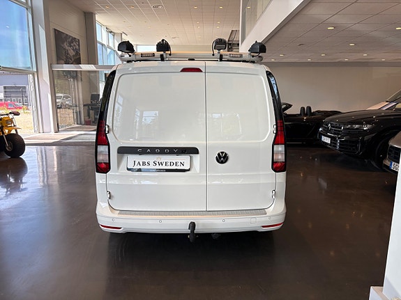 Volkswagen Caddy Maxi 4 of 5