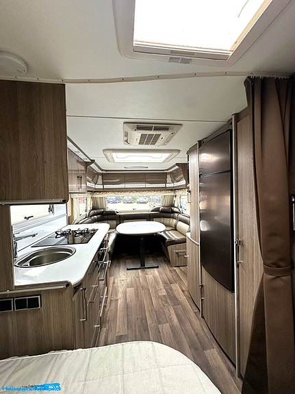 Kabe Imperial 560 XL KS * Förtält * AC * 14 of 20
