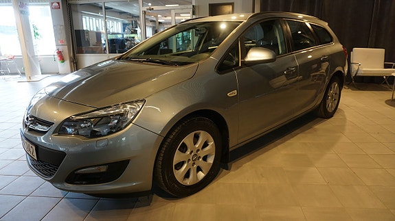 Opel Astra 3 of 5