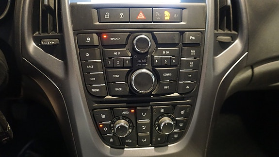 Opel Astra 9 of 10