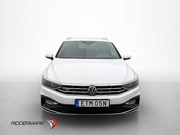 Volkswagen Passat 3 of 5