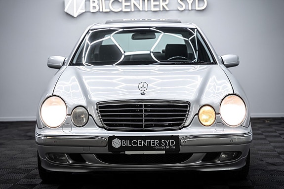 Mercedes-Benz E43 3 of 5