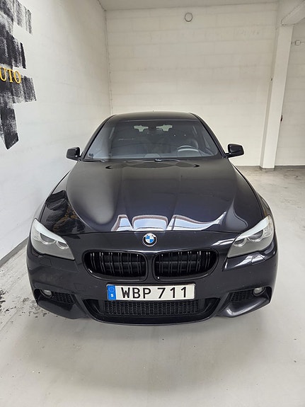 BMW 520 3 of 5
