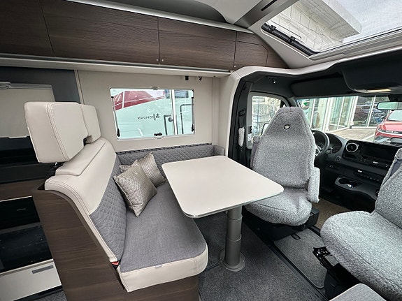 Adria 670SL Mercedes Coral Supreme 9G-Tronic Automat 170Hk 275 Mil !! 10 of 30