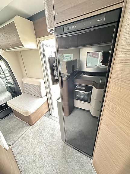 Adria 670SL Mercedes Coral Supreme 9G-Tronic Automat 170Hk 275 Mil !! 21 of 30