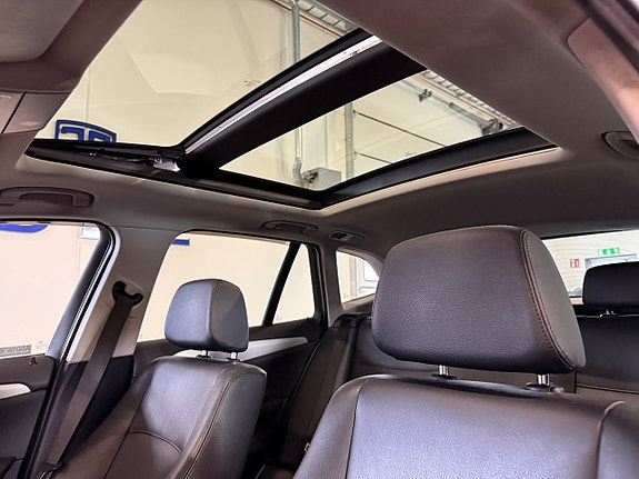 BMW X1 11 of 17