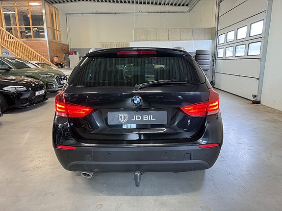 BMW X1 5 of 5