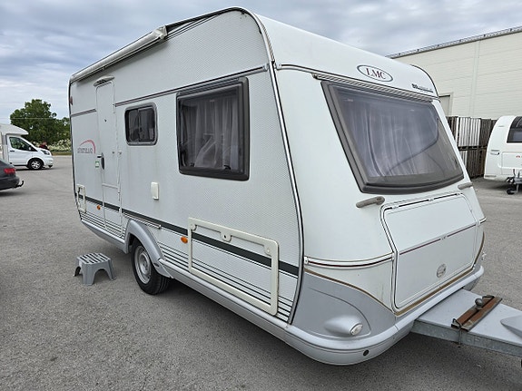 LMC 400 SD *Dubbelsäng *Förtält *Markis *Solceller