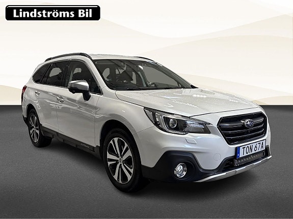 Subaru Outback 2 of 16