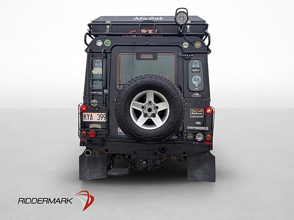 Land Rover Defender 110 7 of 30