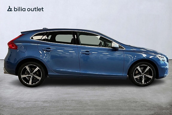 Volvo V40 5 of 5