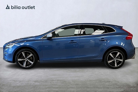 Volvo V40 6 of 25