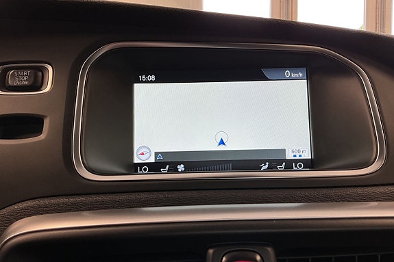Volvo V40 17 of 25