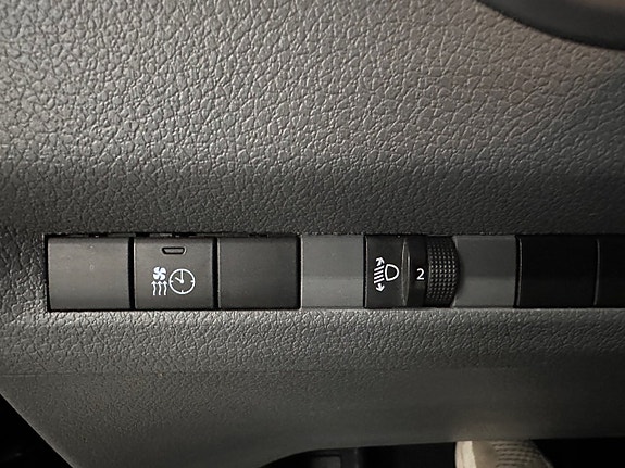 Opel Vivaro 14 of 21