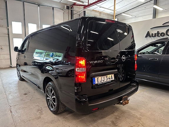 Opel Vivaro 6 of 21