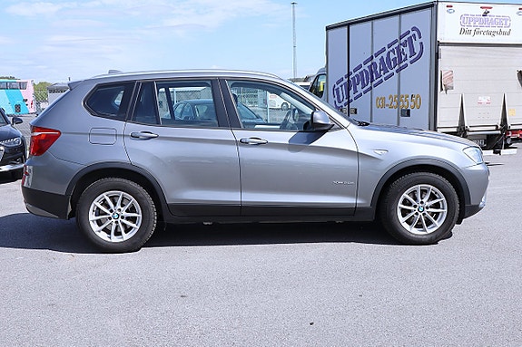 BMW X3 9 of 15