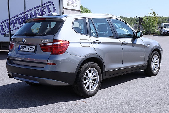 BMW X3 4 of 5