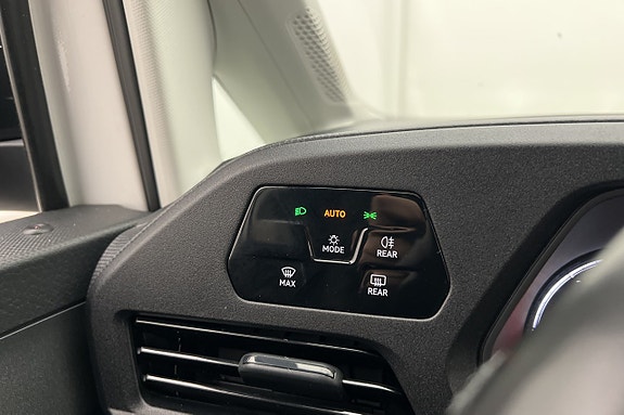 Volkswagen Caddy 13 of 27
