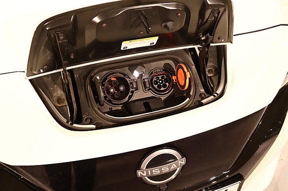 Nissan Leaf 10 of 11