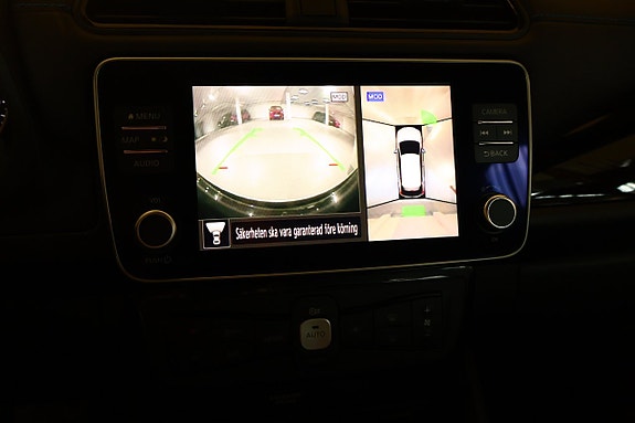Nissan Leaf 8 of 11