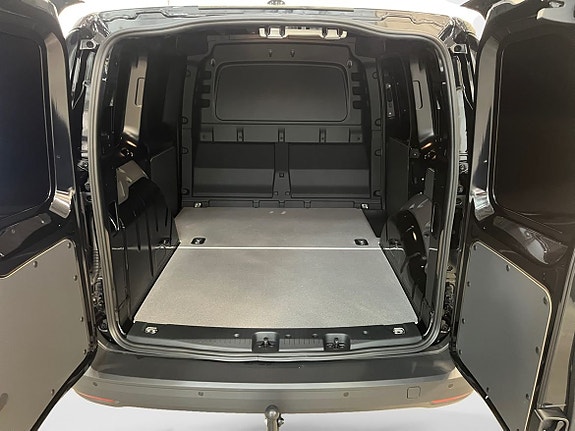 Volkswagen Caddy 9 of 9
